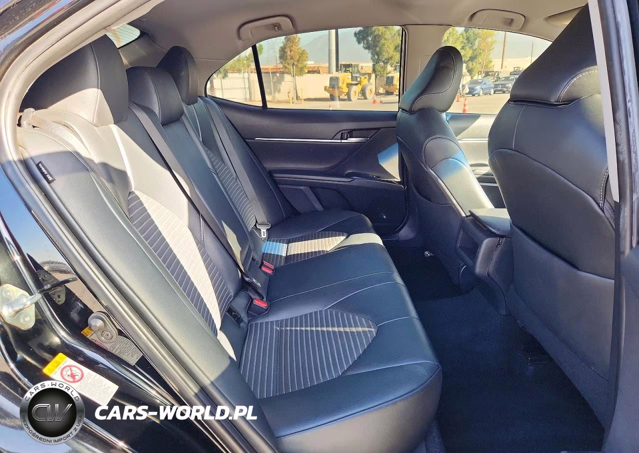 2019 Toyota Camry Se VIN:4T1B11HK5KU685542 - 10