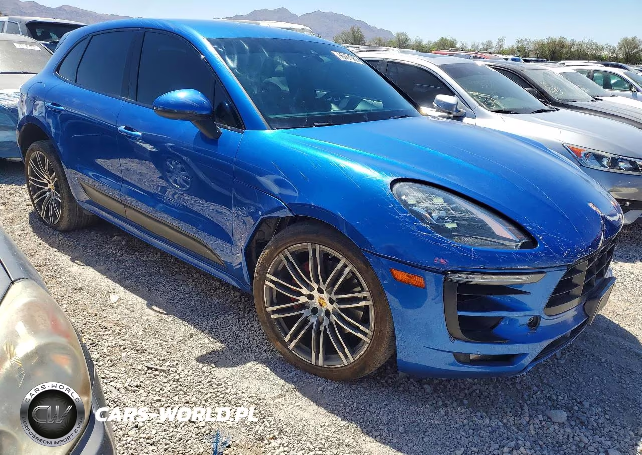 2017 Porsche Macan Gts VIN:WP1AG2A56HLB52329 - 4