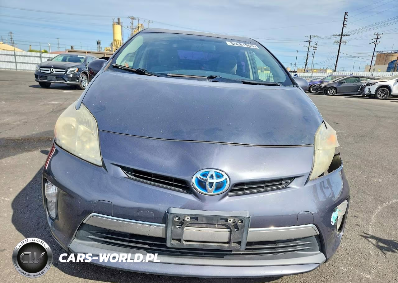 2015 Toyota Prius Plug-In Hybrid Base VIN:JTDKN3DPXF3066677 - 5