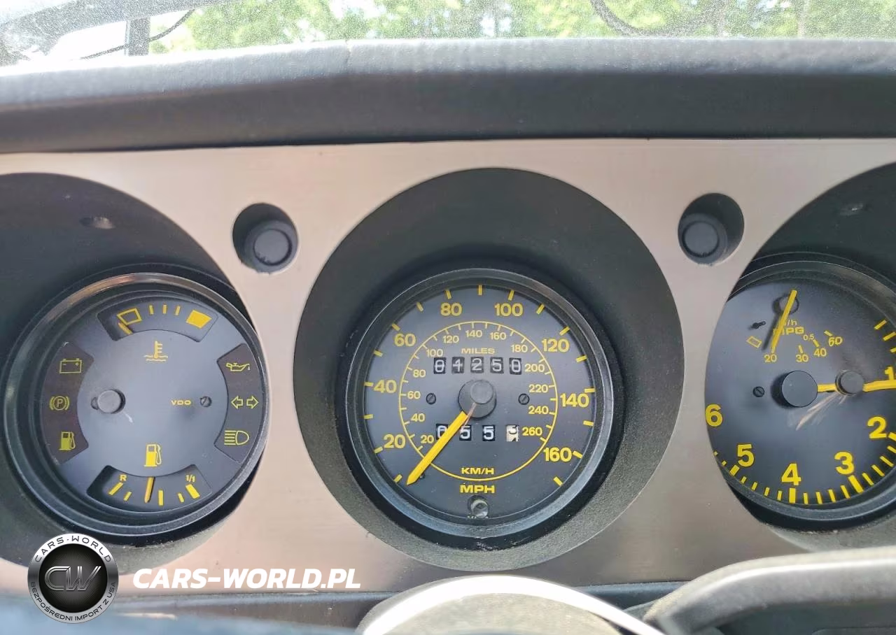 1983 Porsche 944 VIN:WP0AA0940DN453471 - 9