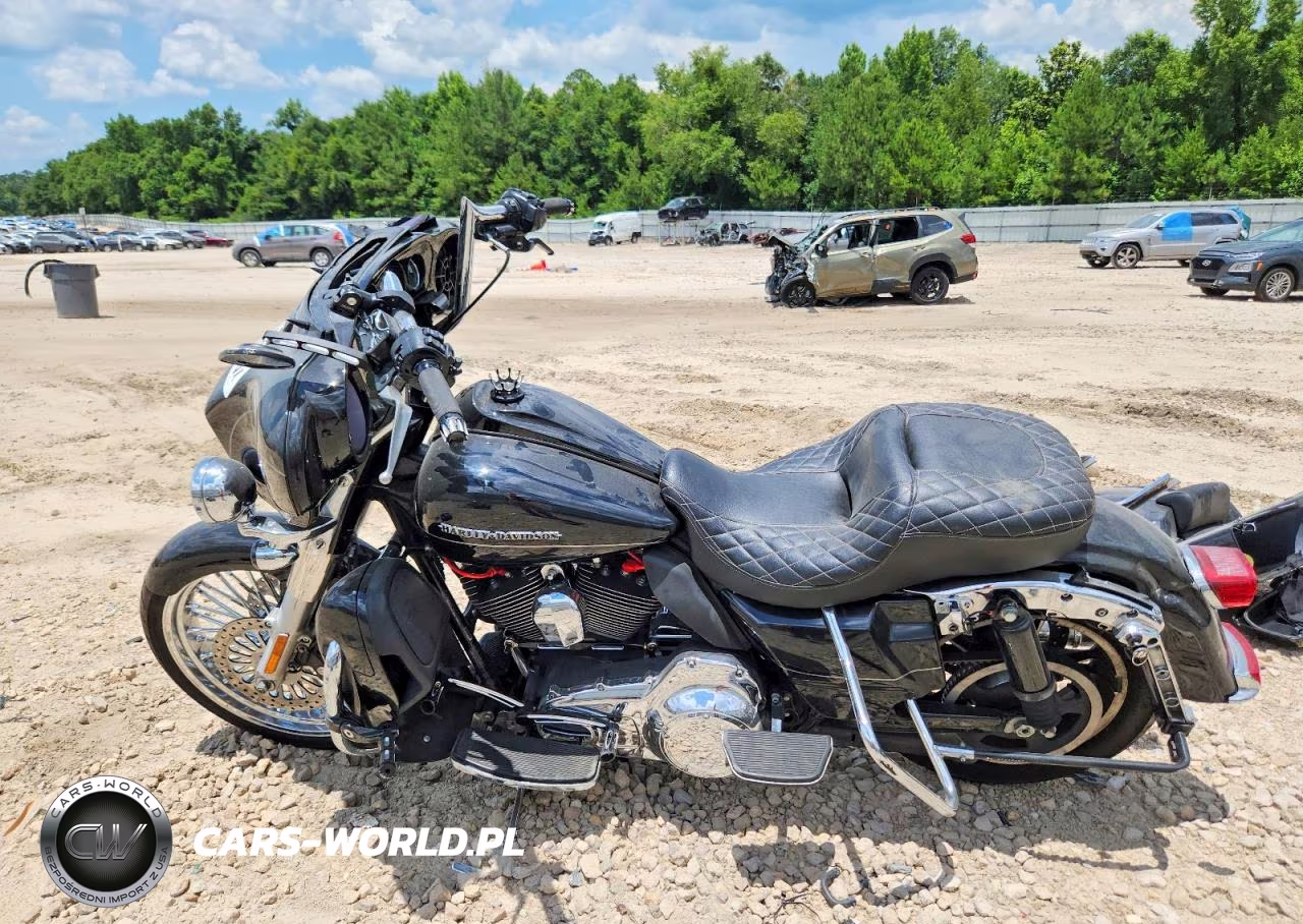2016 Harley-Davidson Flhtk Ultra Limited VIN:1HD1KEL10GB671584 - 3