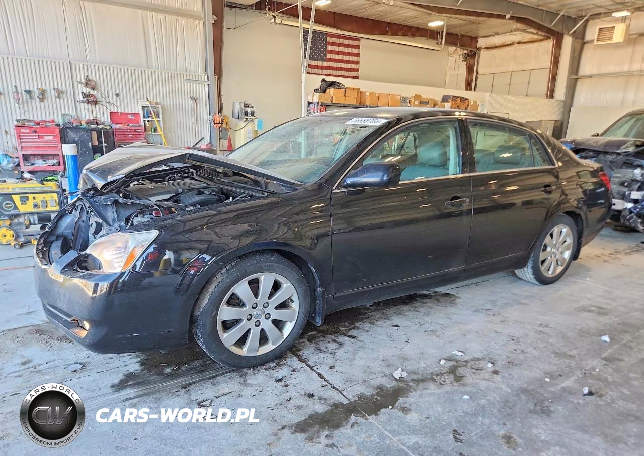 2005 Toyota Avalon Xls
