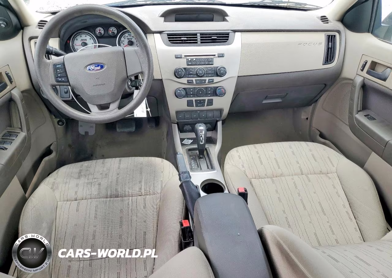 2010 Ford Focus Se VIN:1FAHP3FN3AW201799 - 8