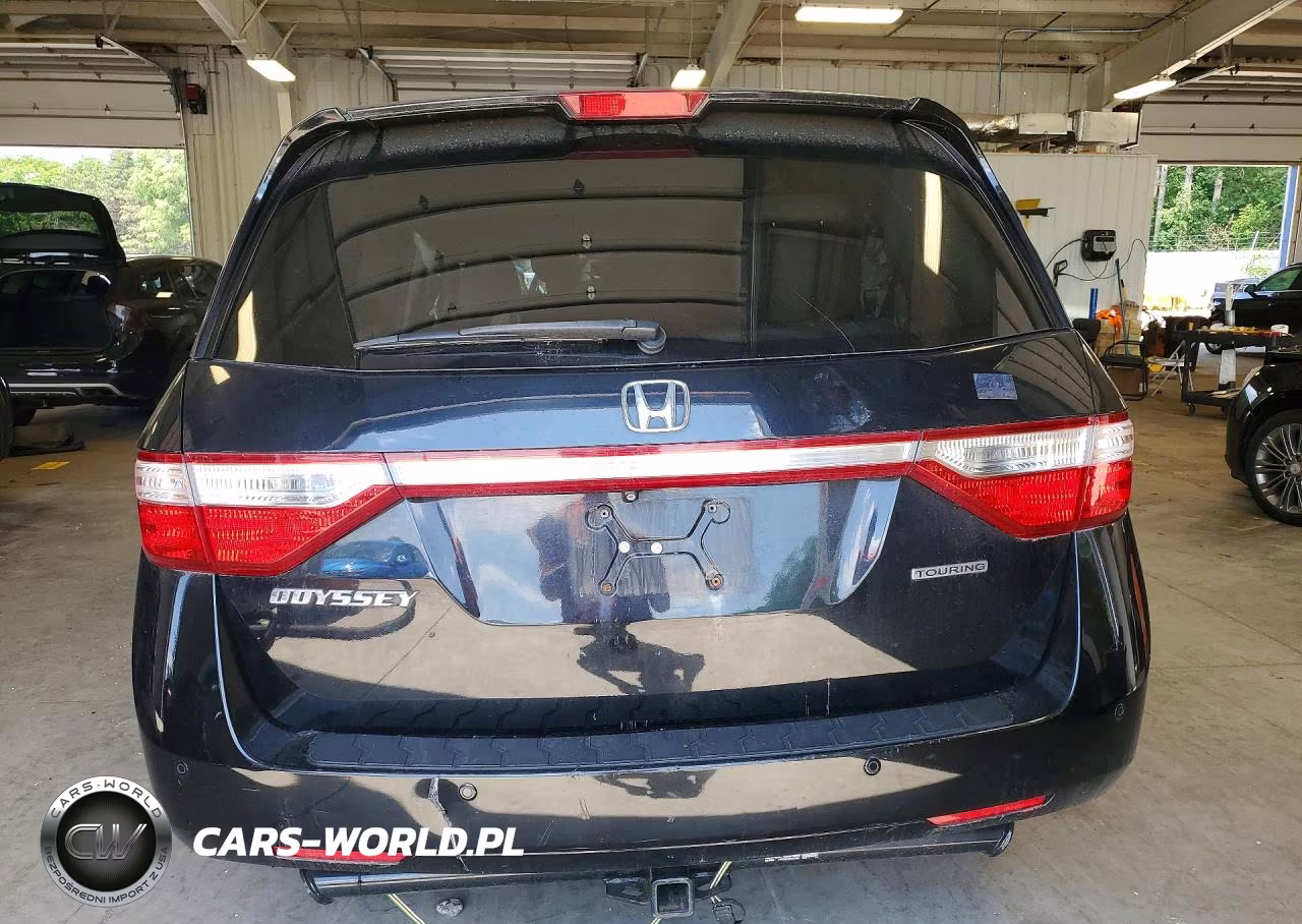 2013 Honda Odyssey Touring VIN:5FNRL5H98DB074725 - 6