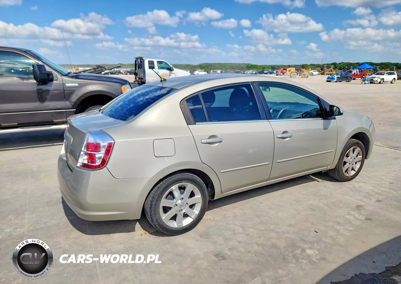 2008 Nissan Sentra 2.0 VIN:3N1AB61E88L644827 - 3