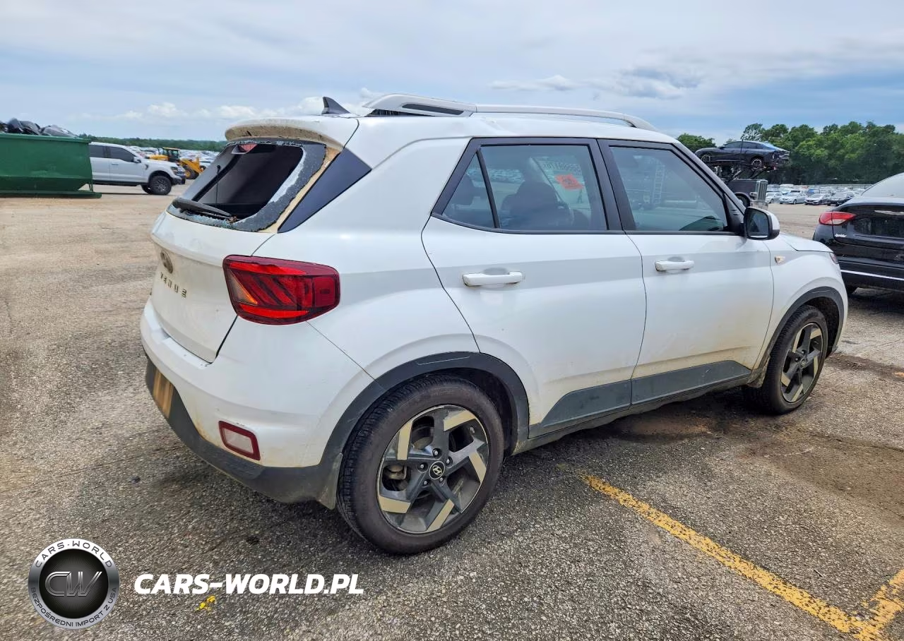 2021 Hyundai Venue Sel VIN:KMHRC8A32MU077968 - 3