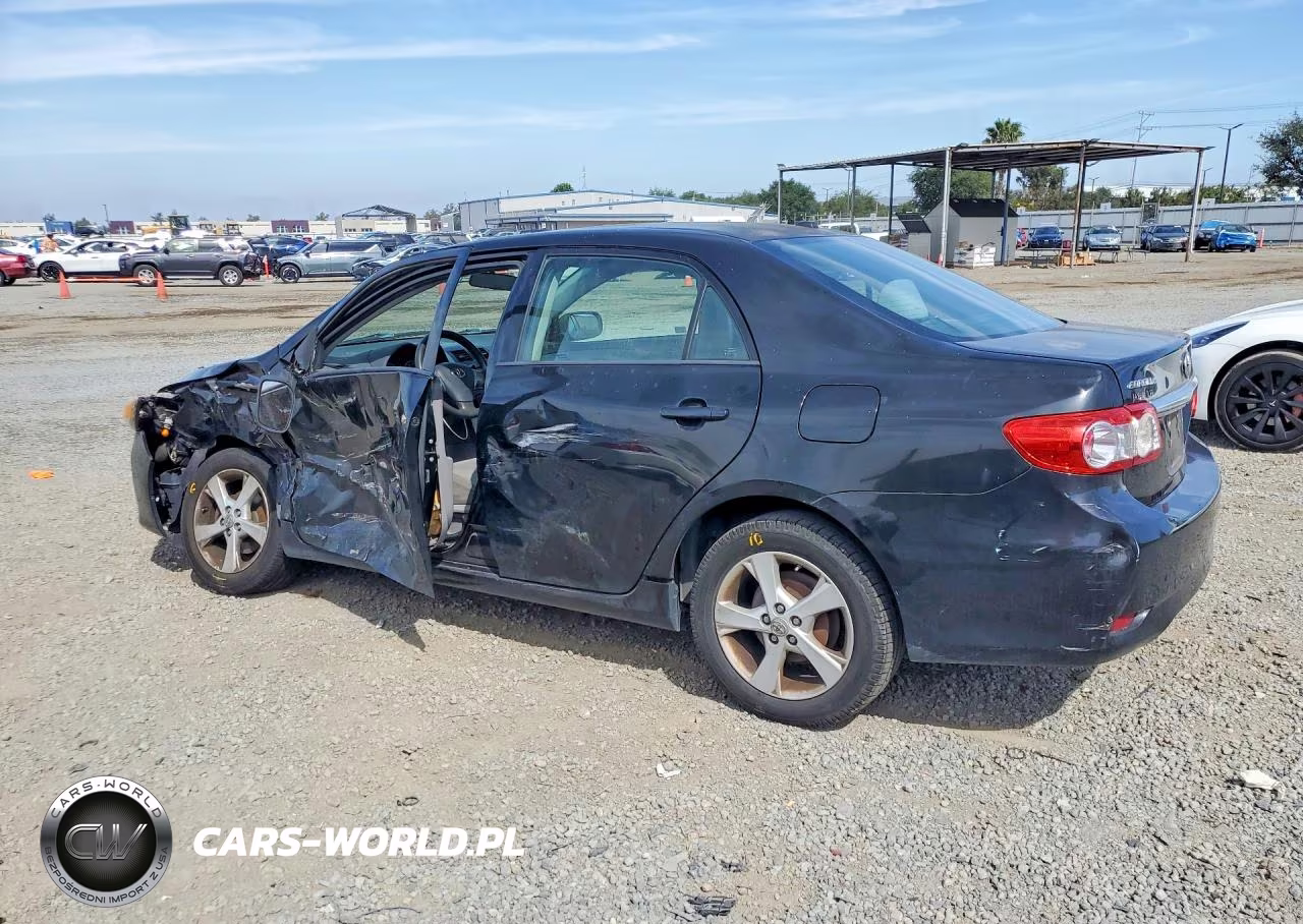 2011 Toyota Corolla Le VIN:2T1BU4EE0BC574261 - 2