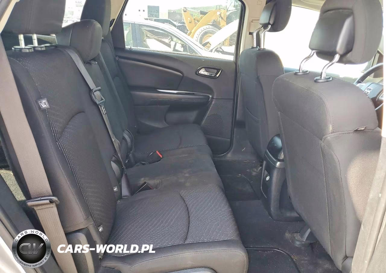 2018 Dodge Journey Se VIN:3C4PDCAB1JT447736 - 11