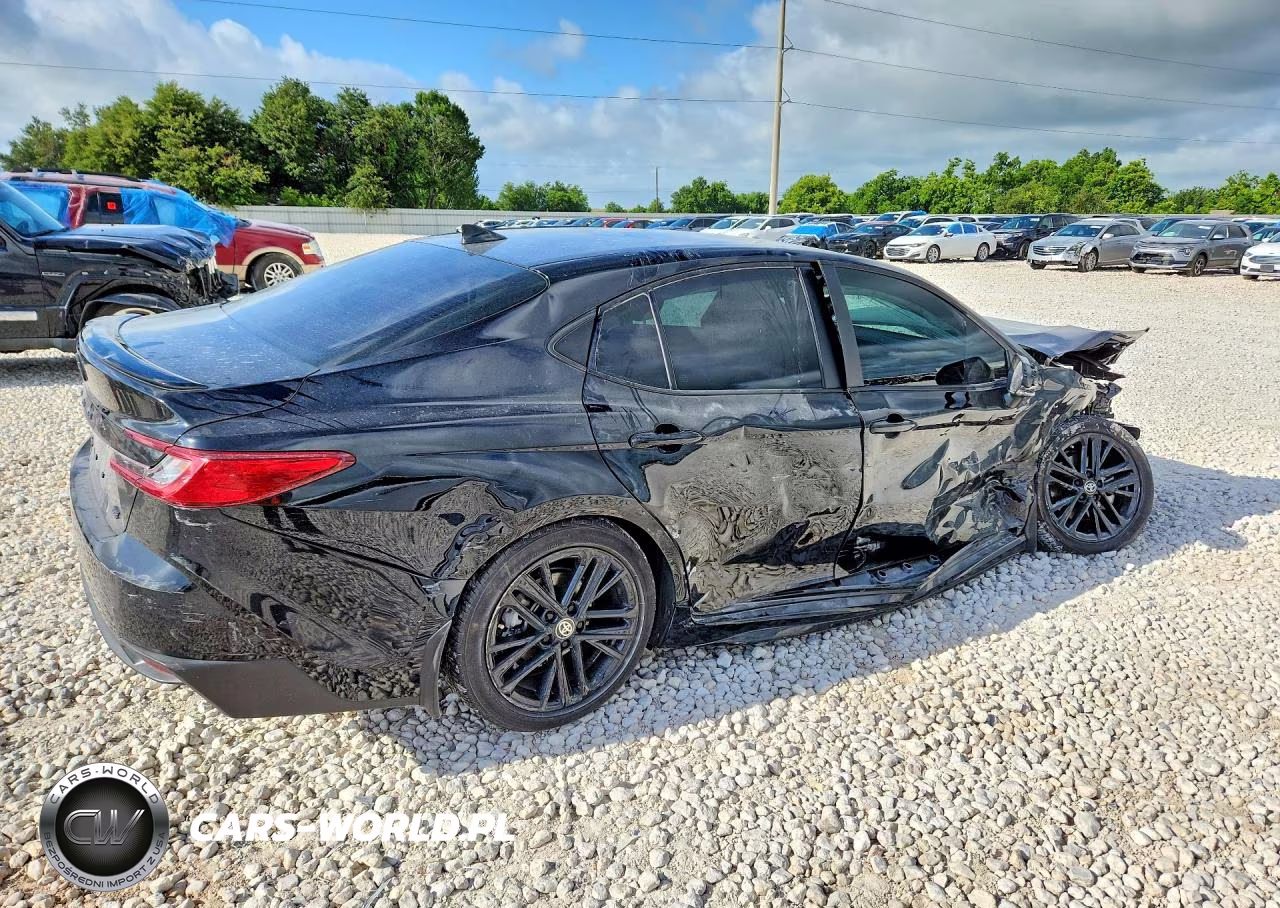 2025 Toyota Camry Se VIN:4T1DAACK9SU592605 - 3