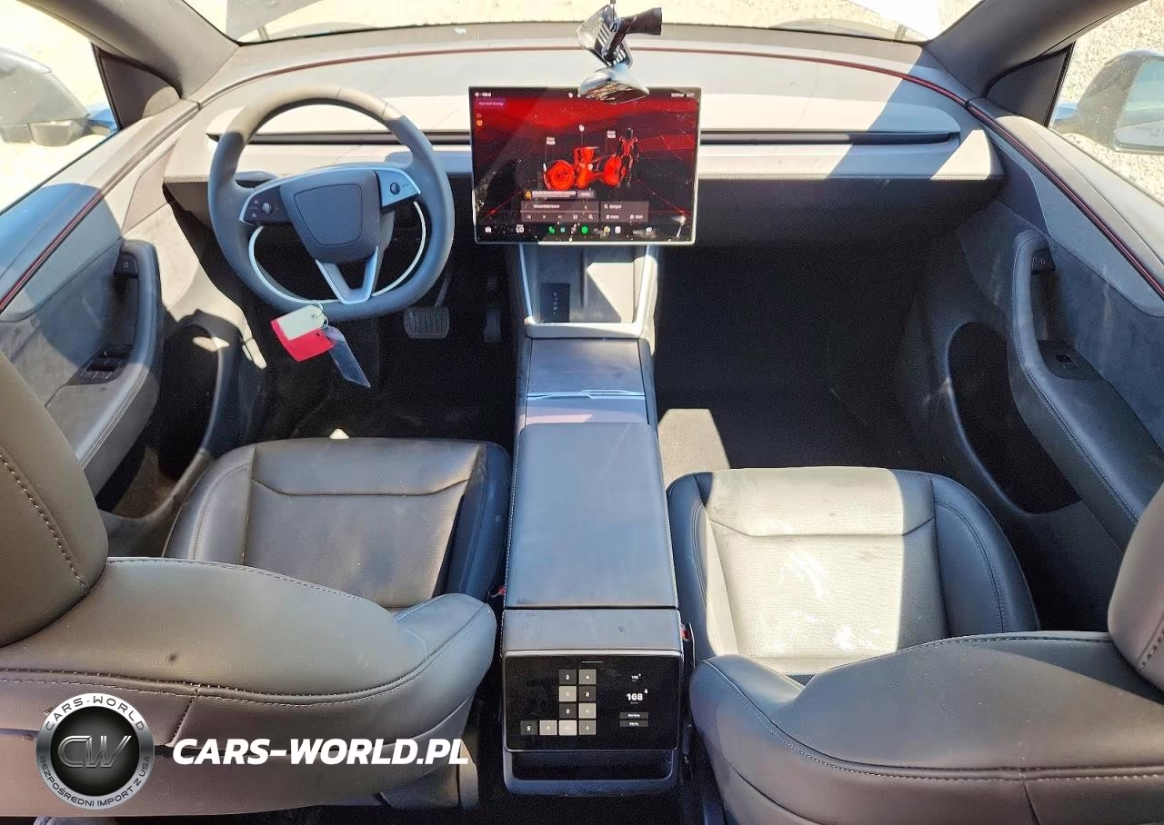 2026 Tesla Model Y VIN:7SAYGDEE2TF583111 - 8
