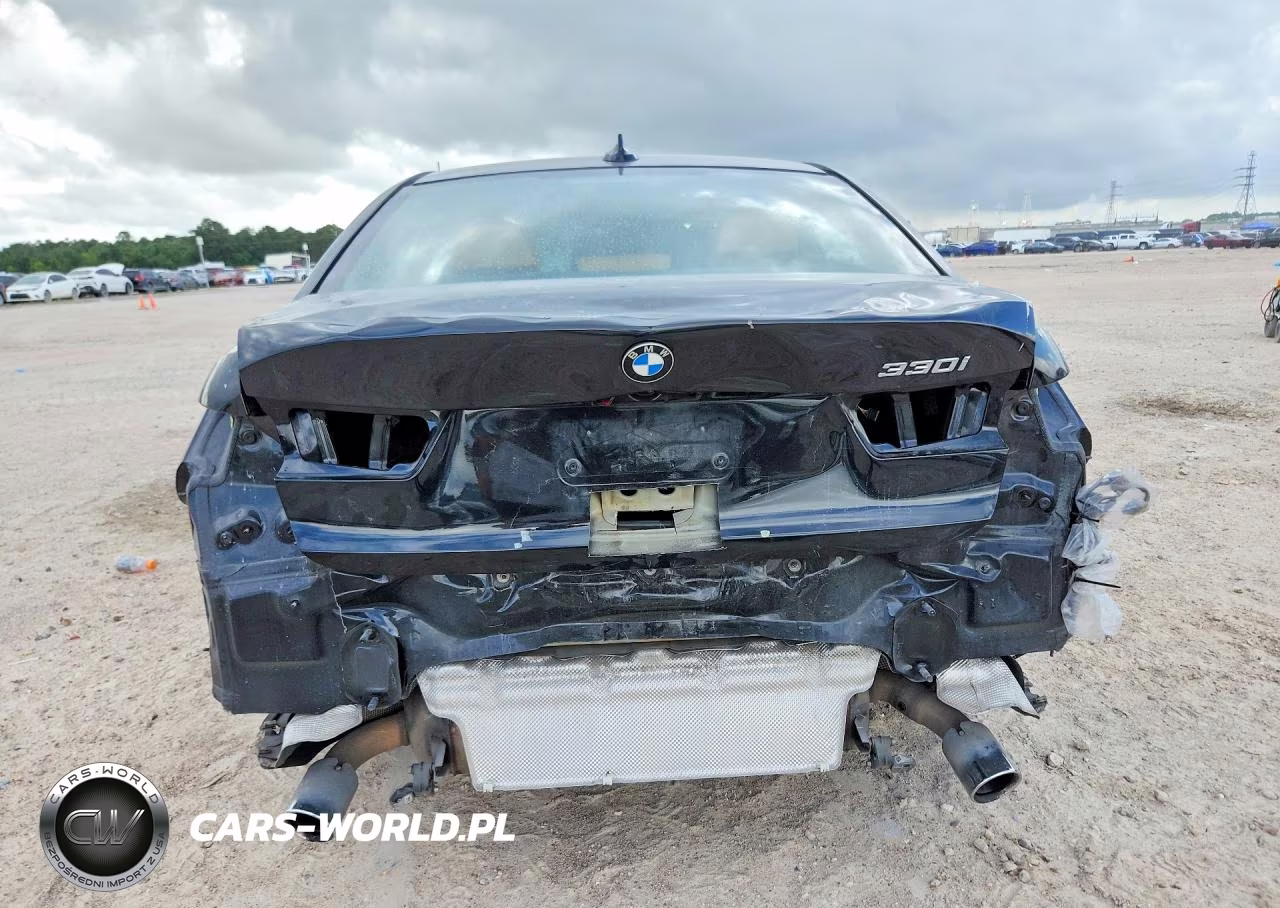 2021 BMW 330I VIN:3MW5R1J03M8C16188 - 6