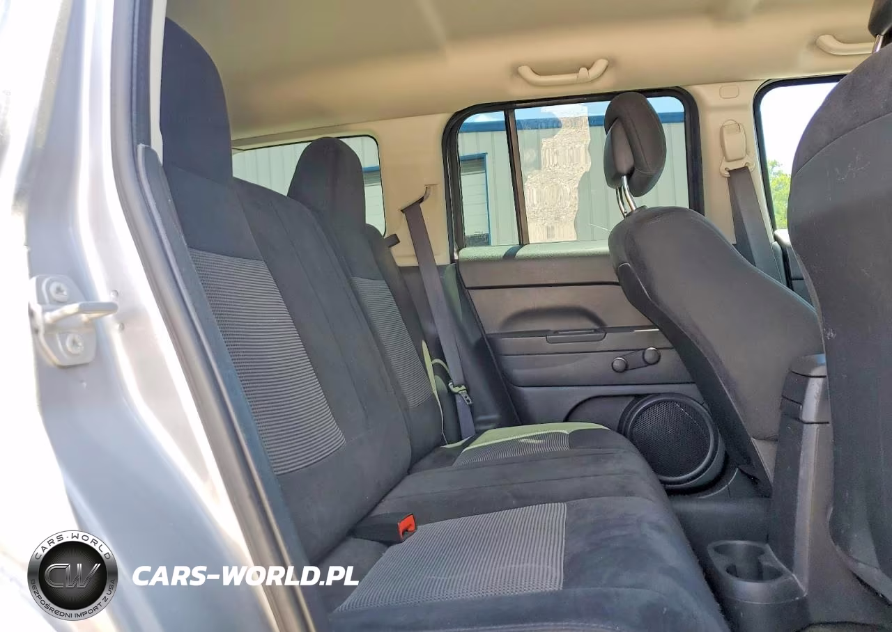 2017 Jeep Patriot Sport VIN:1C4NJPBB2HD132515 - 11