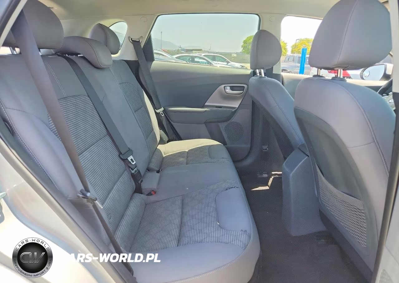 2018 Kia Niro Fe VIN:KNDCB3LC3J5206660 - 10