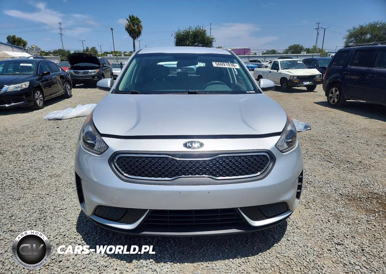 2018 Kia Niro Fe VIN:KNDCB3LC3J5206660 - 5