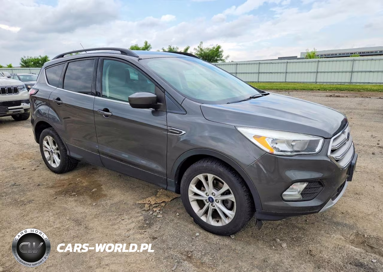 2018 Ford Escape Se VIN:1FMCU0GDXJUD07126 - 4
