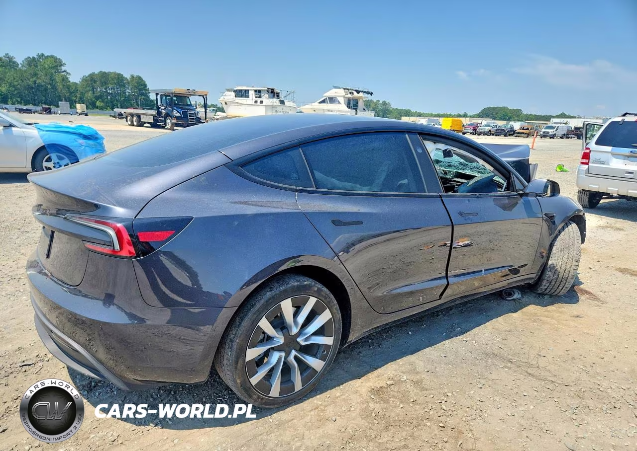 2024 Tesla Model 3 VIN:5YJ3E1EA4RF749422 - 3