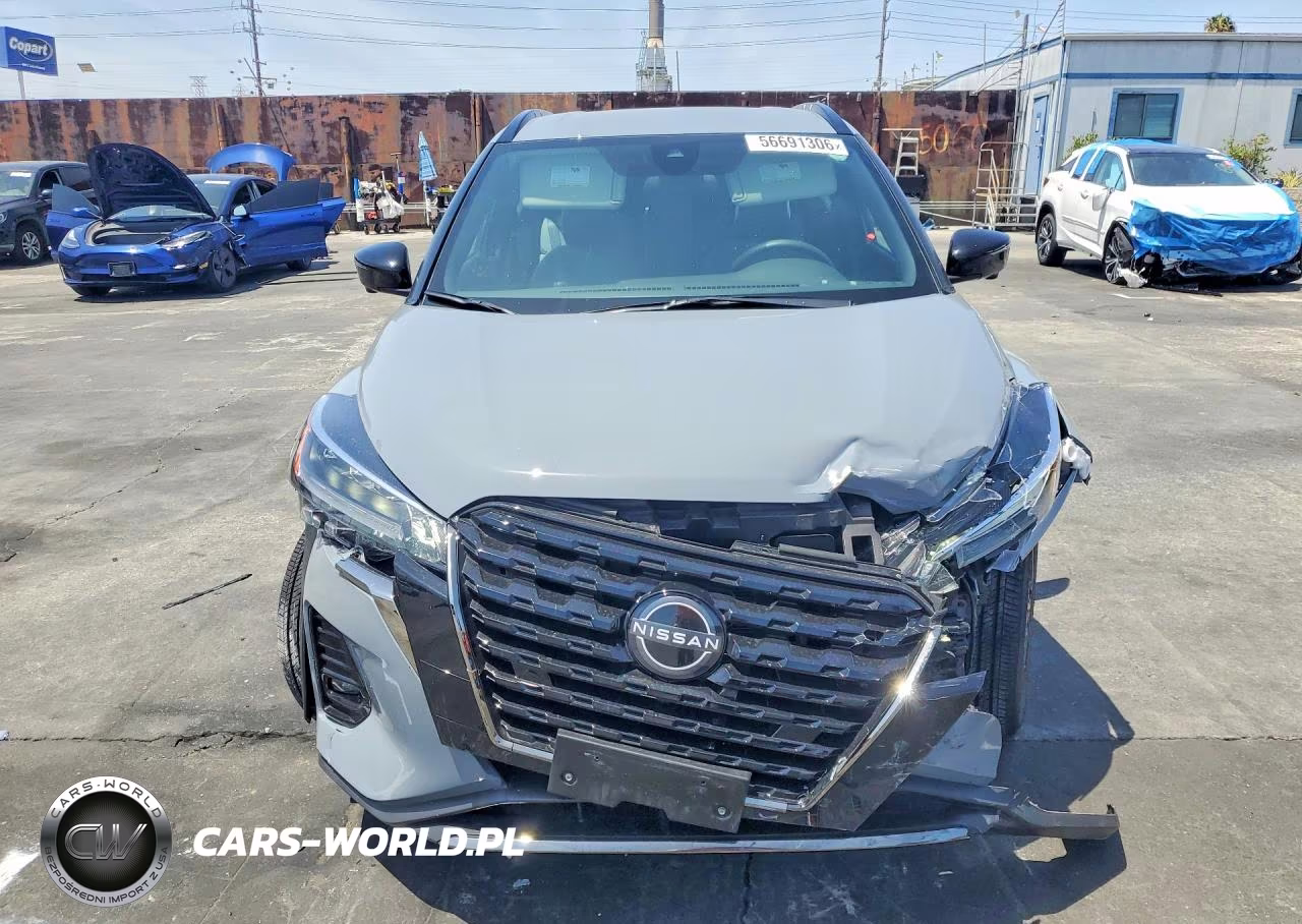 2024 Nissan Kicks Sr VIN:3N1CP5DVXRL564611 - 5