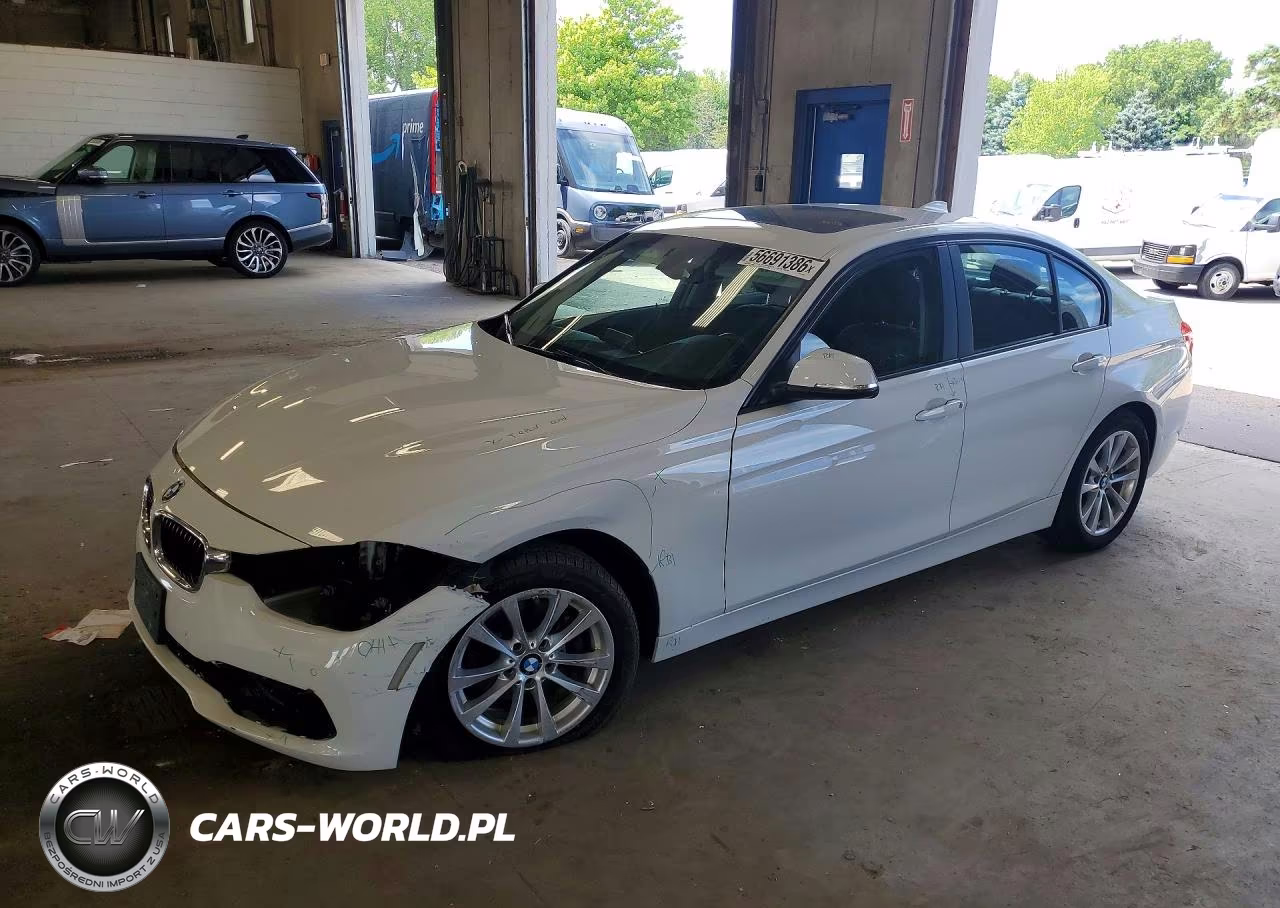 2017 BMW 320 Xi – zdjęcie 1 z 12