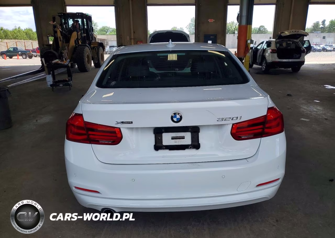 2017 BMW 320 Xi VIN:WBA8E5G35HNU44097 - 6