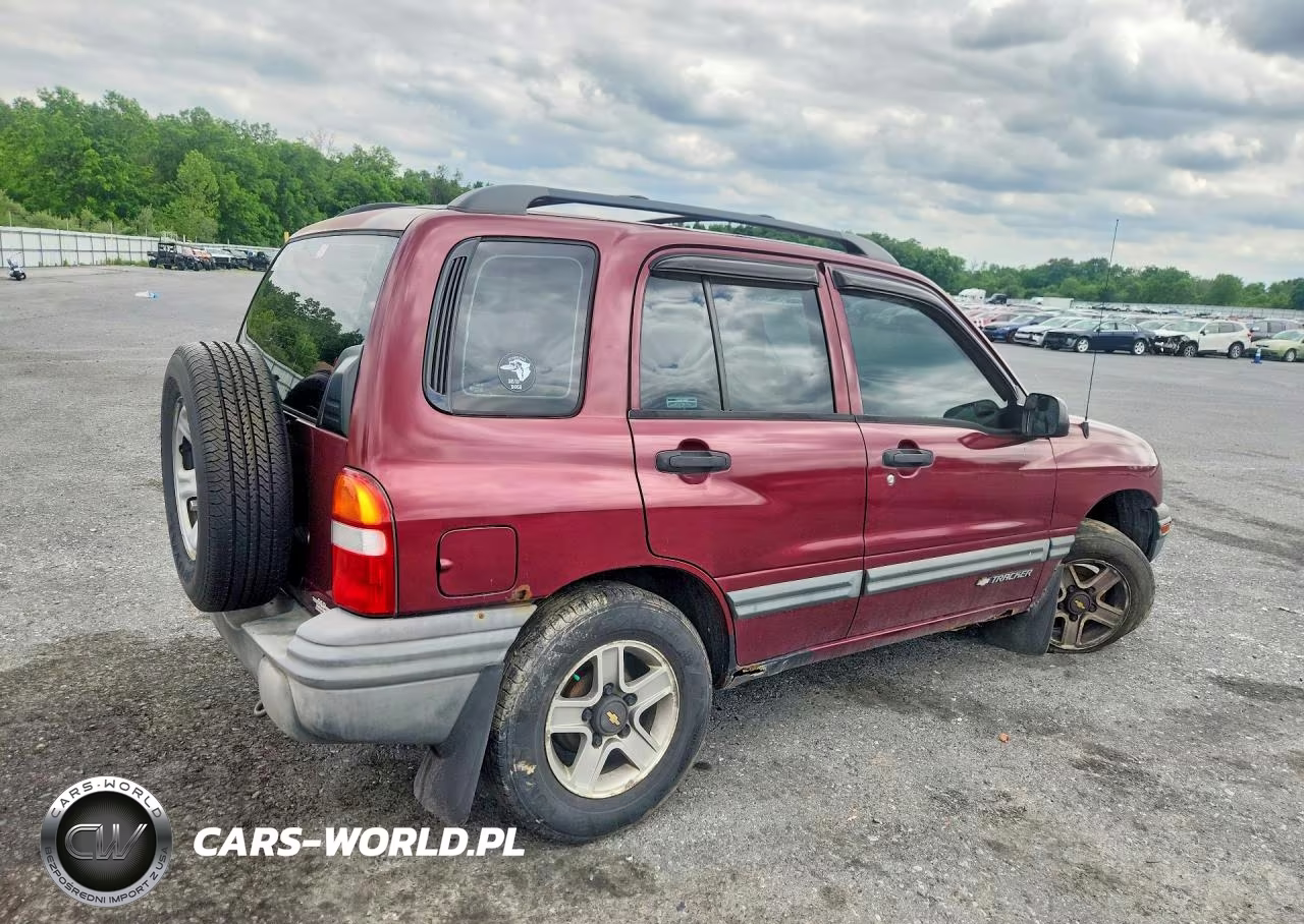 2002 Chevrolet Tracker VIN:2CNBJ13C526943654 - 3