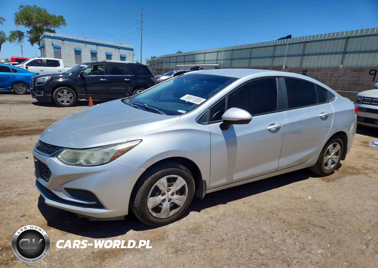 2018 Chevrolet Cruze Ls – zdjęcie 1 z 12