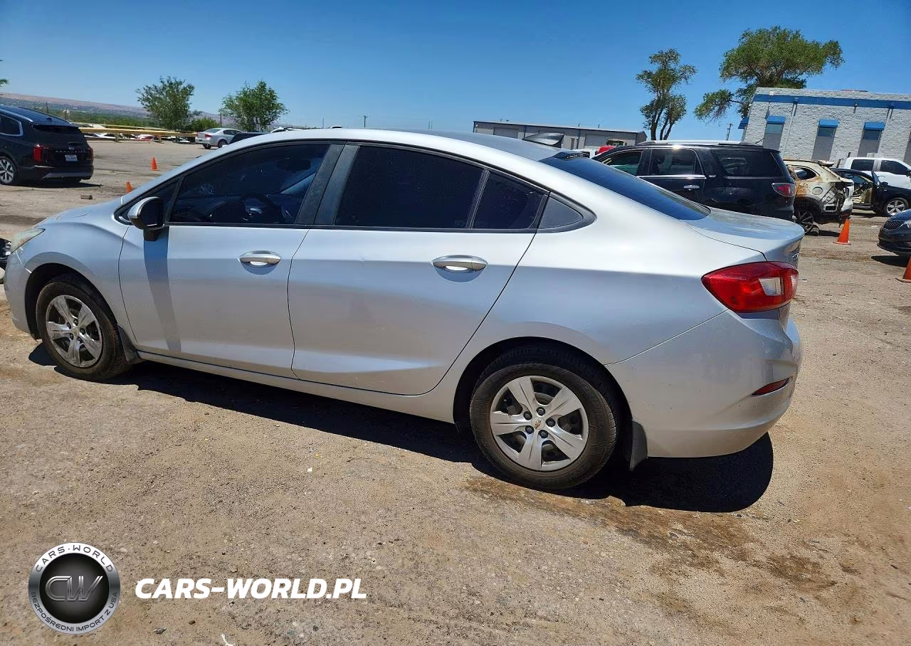 2018 Chevrolet Cruze Ls VIN:1G1BC5SM2J7237104 - 2