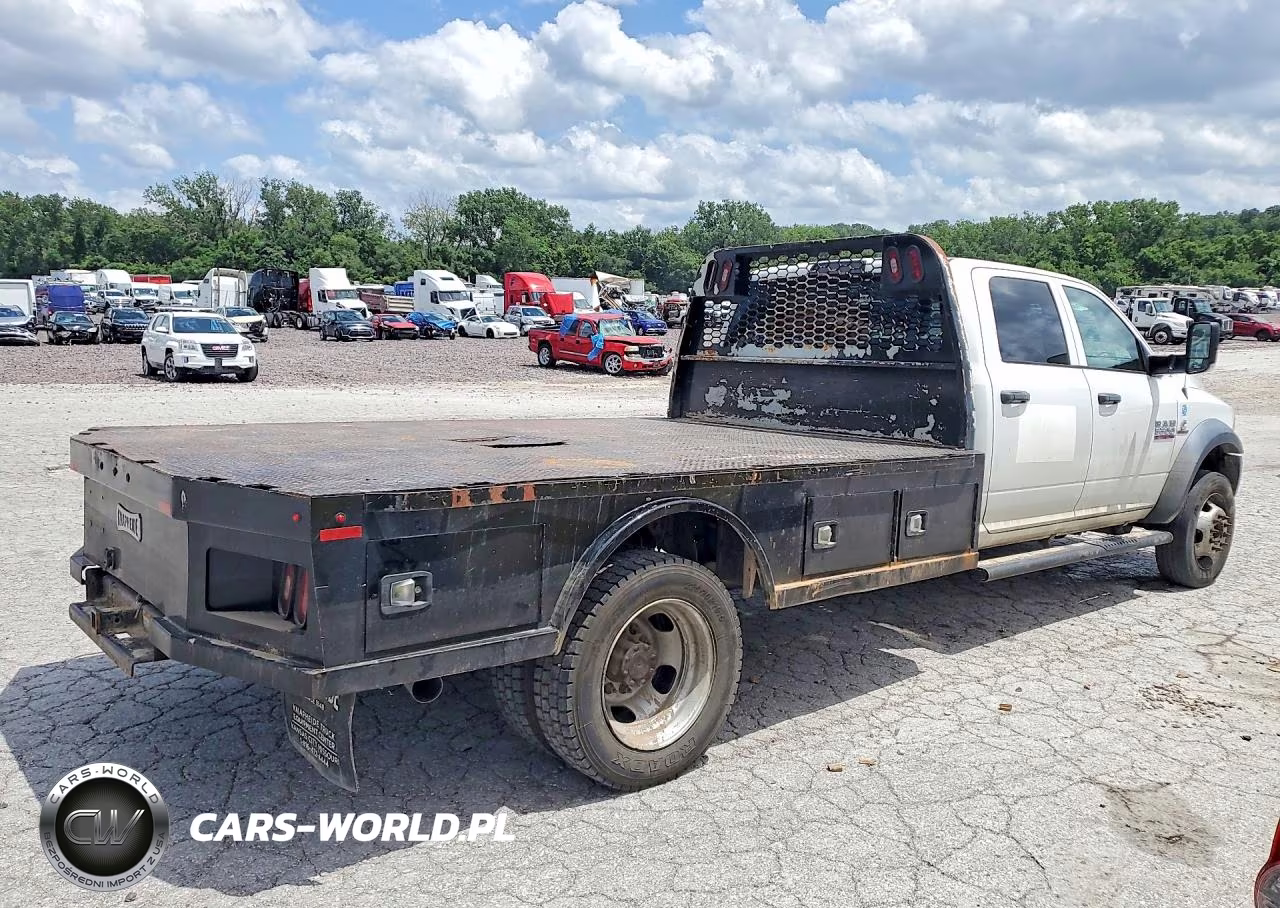 2018 Ram 5500 VIN:3C7WRNFL4JG110581 - 3