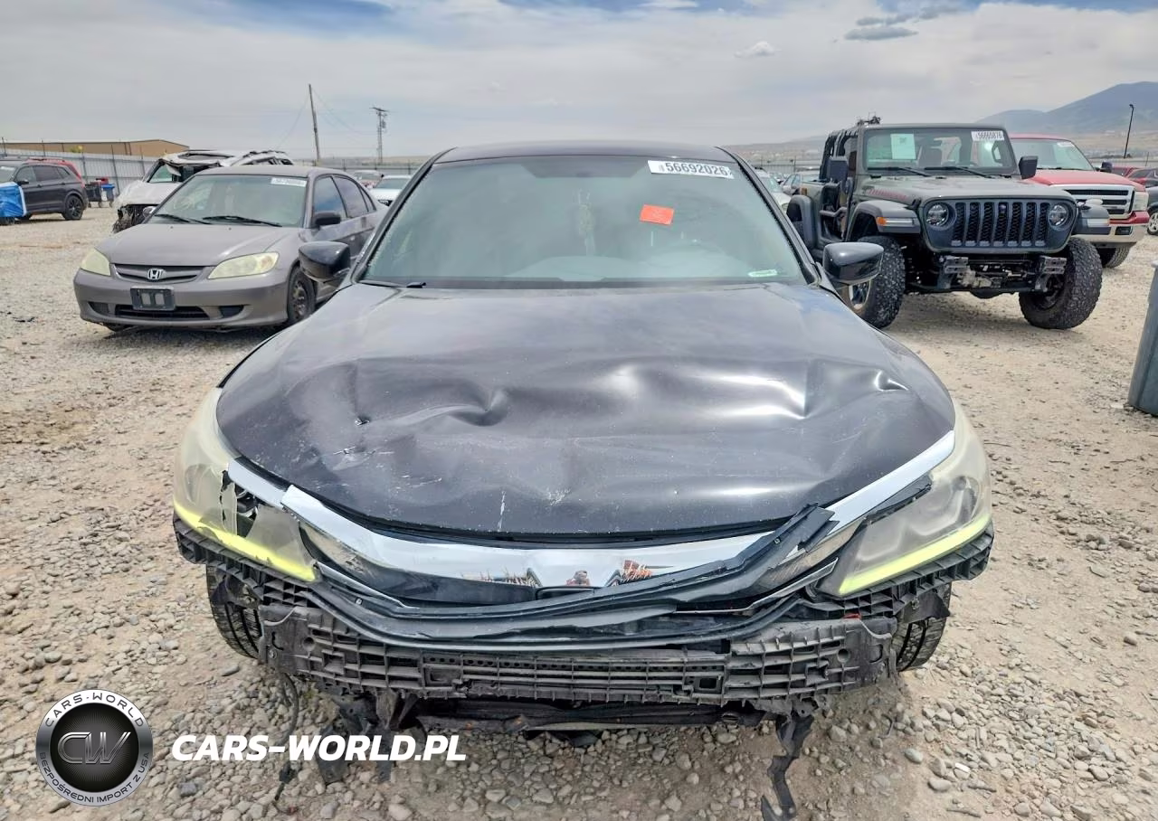 2017 Honda Accord Sport Special Edition VIN:1HGCR2F18HA066236 - 5