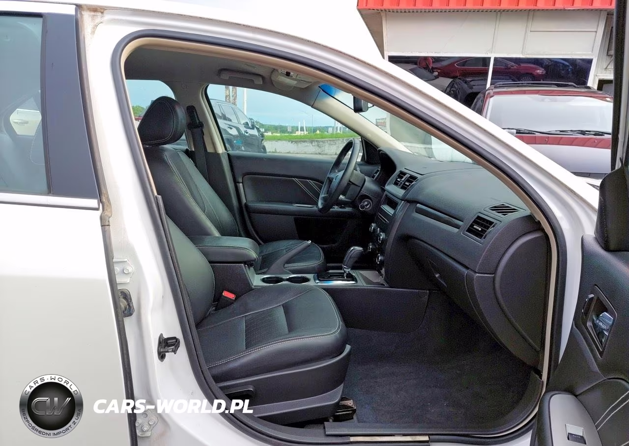 2012 Ford Fusion Sport VIN:3FAHP0KC6CR172257 - 5