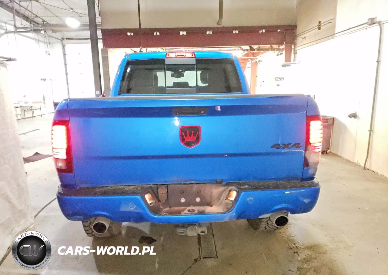 2018 Ram 1500 Sport VIN:1C6RR7MT2JS196160 - 6