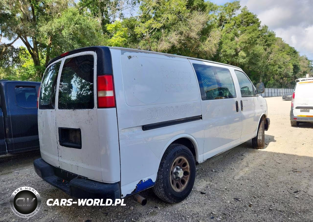 2012 Chevrolet Express G1500 VIN:1GCSGAFXXC1178138 - 3