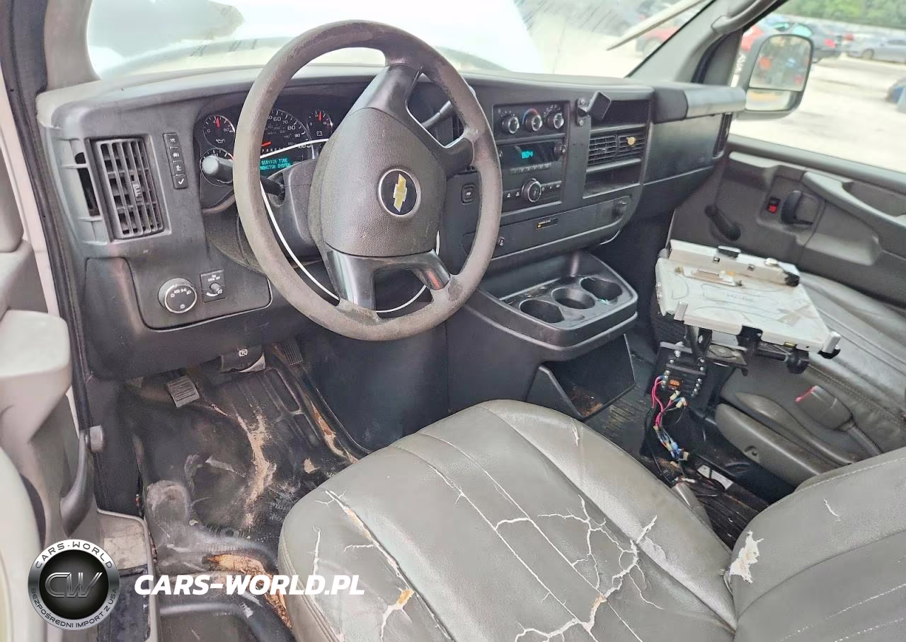 2012 Chevrolet Express G1500 VIN:1GCSGAFXXC1178138 - 8