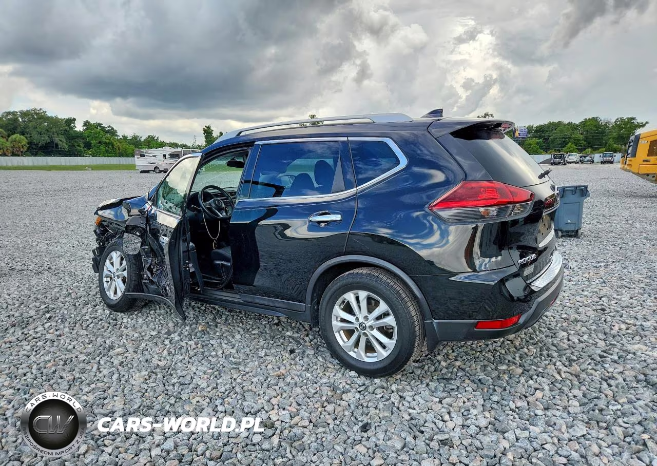 2018 Nissan Rogue S VIN:5N1AT2MT4JC852262 - 2