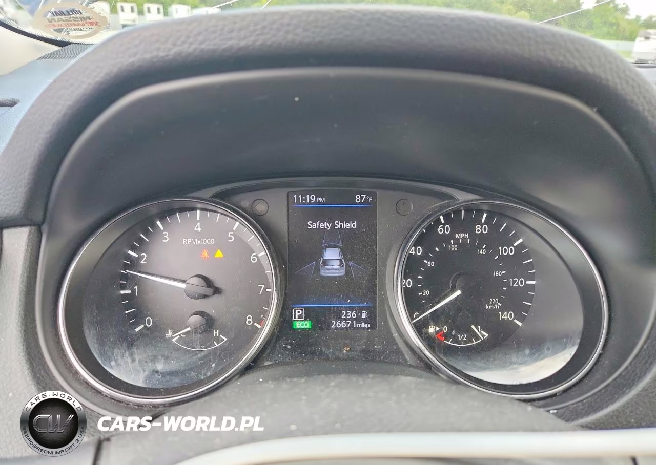 2018 Nissan Rogue S VIN:5N1AT2MT4JC852262 - 9