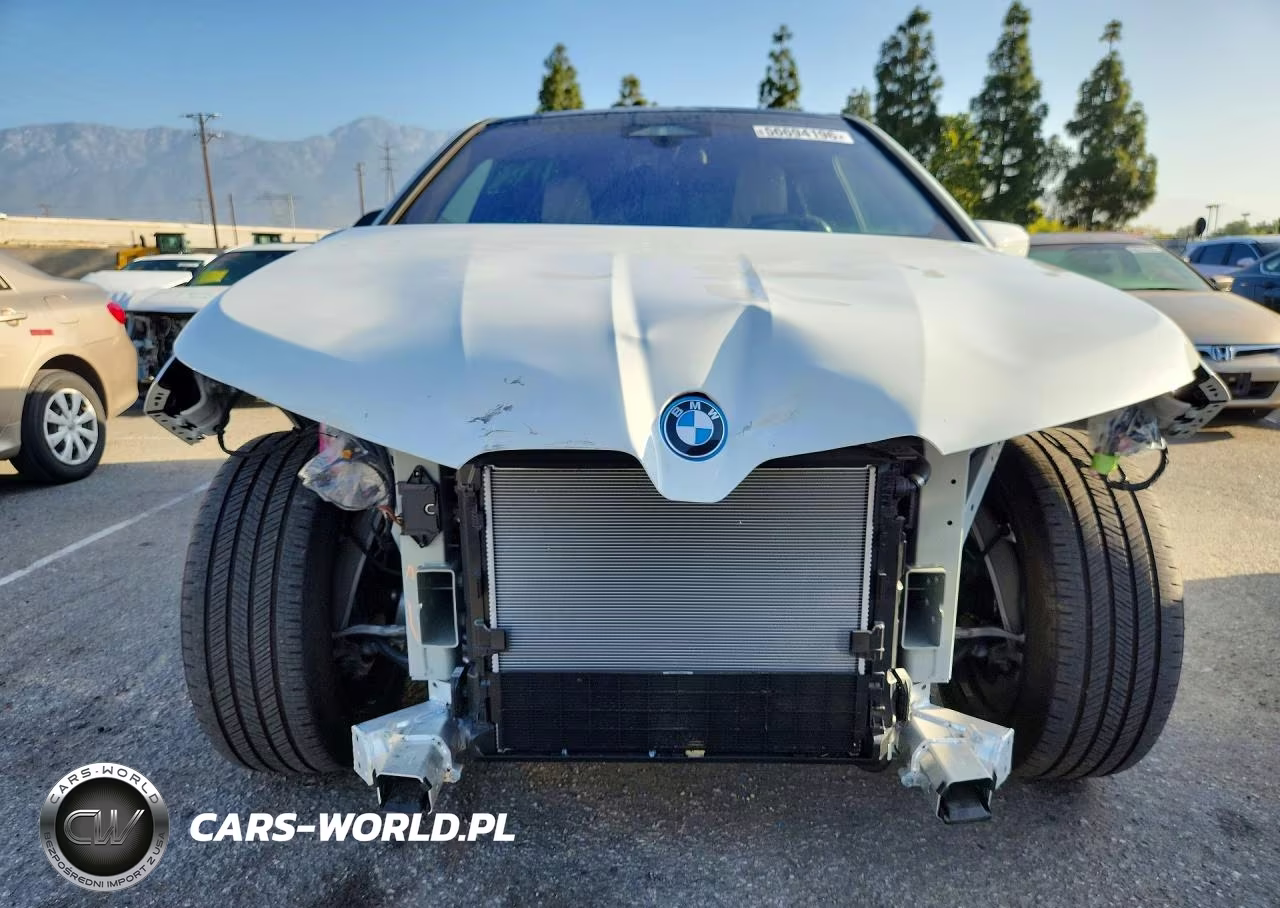 2025 BMW Ix xDrive50 VIN:WB523CF00SCT40738 - 5