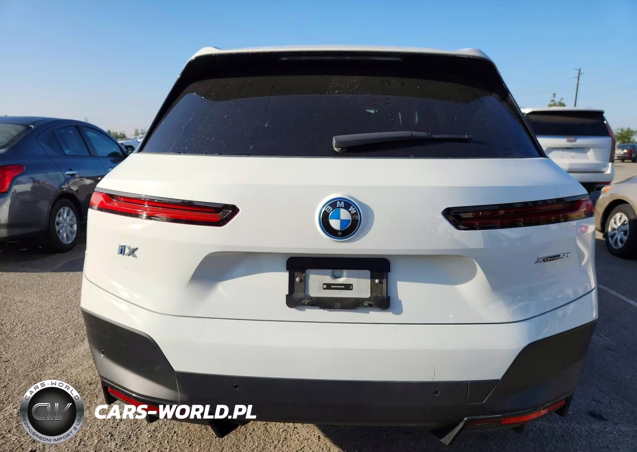 2025 BMW Ix xDrive50 VIN:WB523CF00SCT40738 - 6