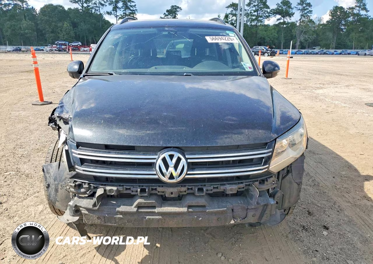 2016 Volkswagen Tiguan S VIN:WVGAV7AX4GW517525 - 5