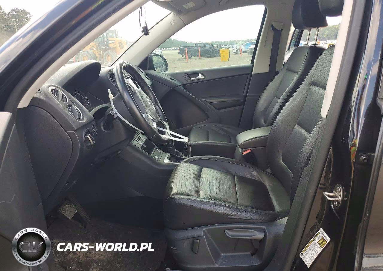 2016 Volkswagen Tiguan S VIN:WVGAV7AX4GW517525 - 7