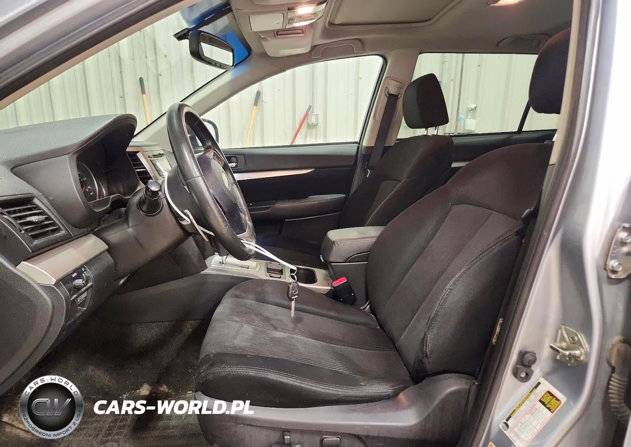 2013 Subaru Outback 2.5I Premium VIN:4S4BRCGC3D3276592 - 7