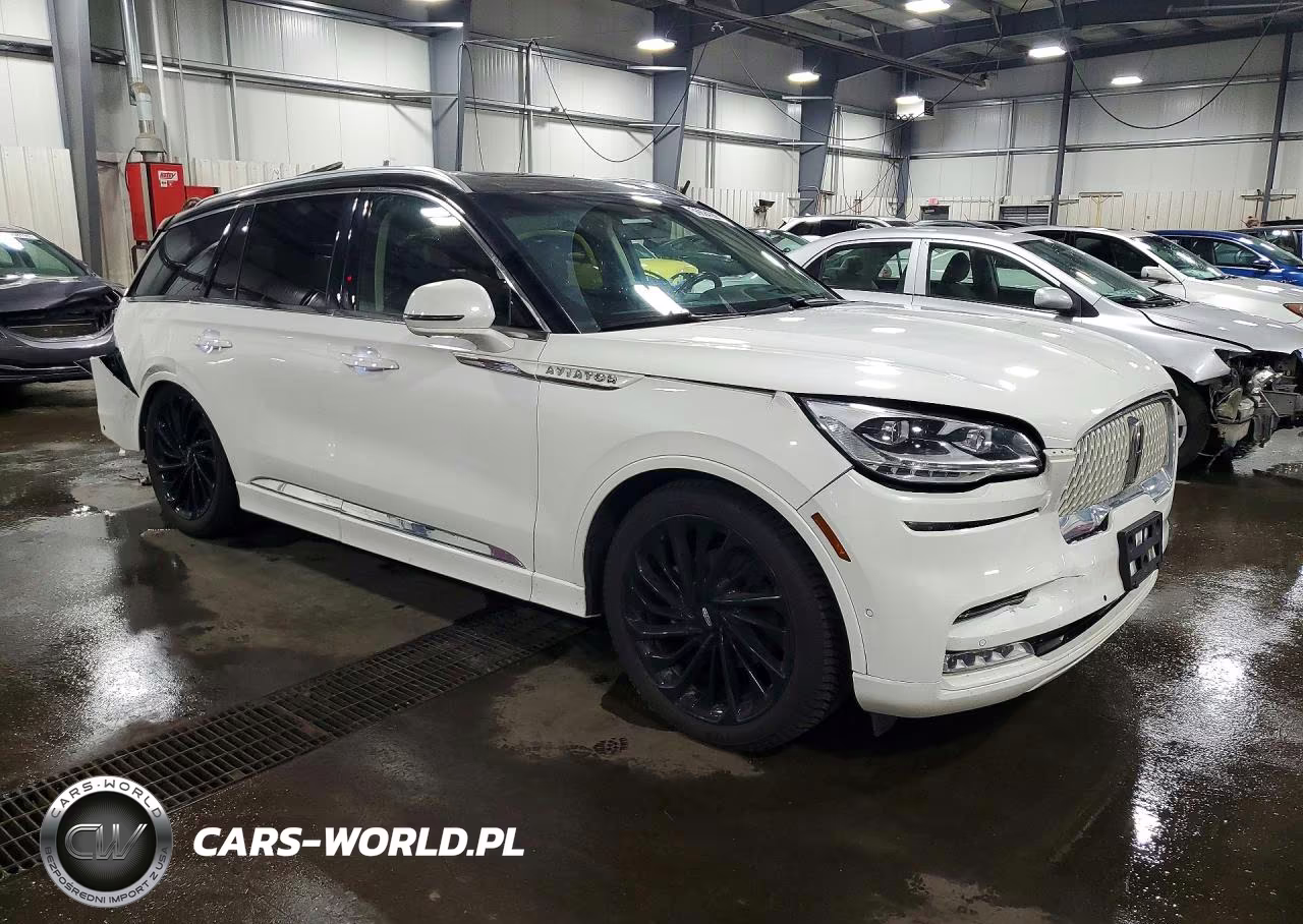 2022 Lincoln Aviator Reserve VIN:5LM5J7XC7NGL02792 - 4