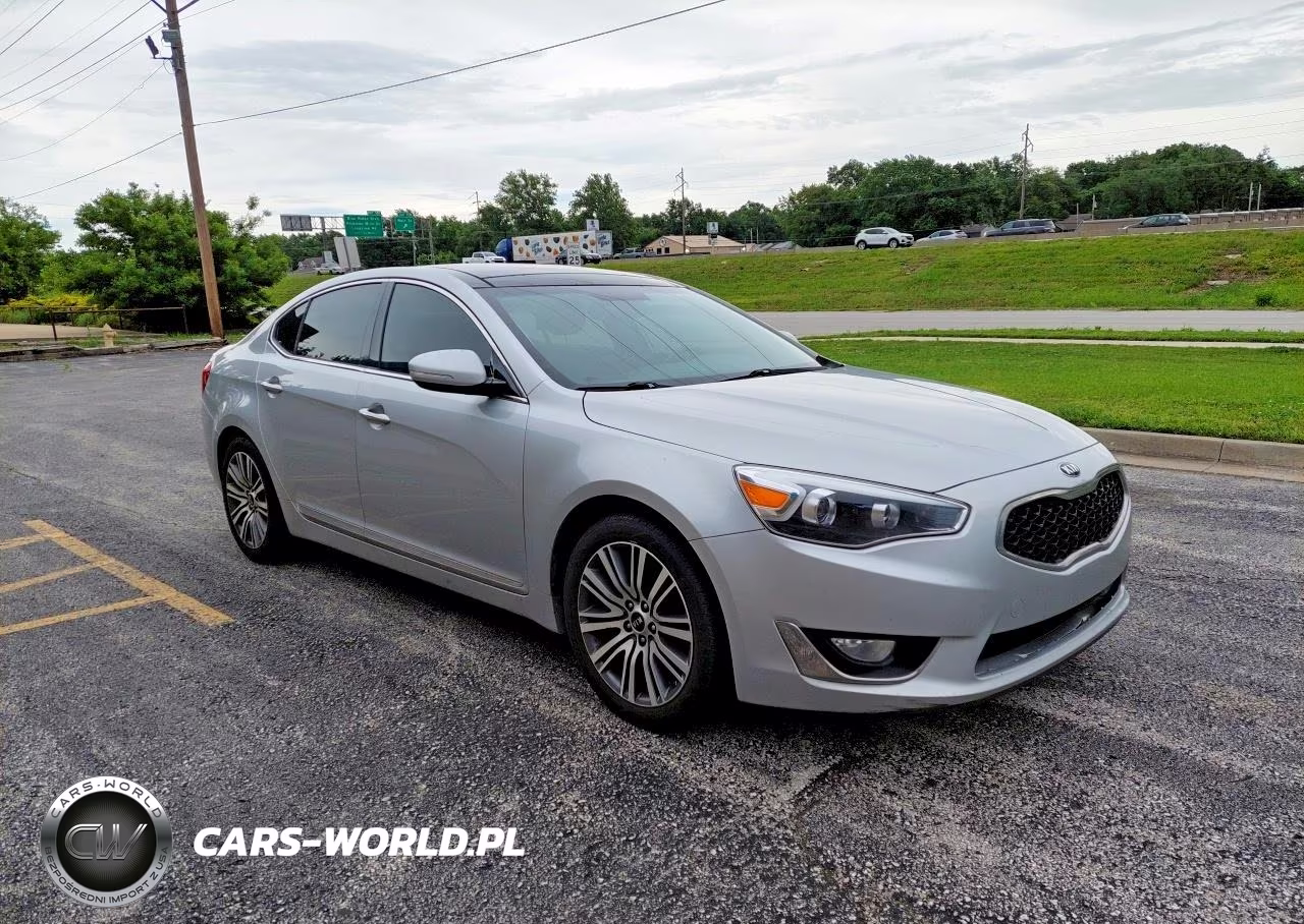 2016 Kia Cadenza Luxury – zdjęcie 1 z 10