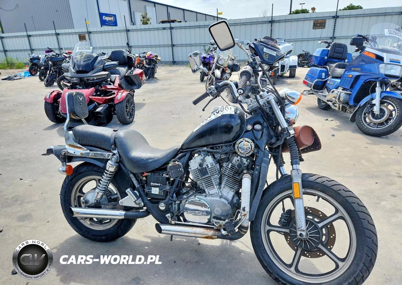 1987 Honda Vt700 C