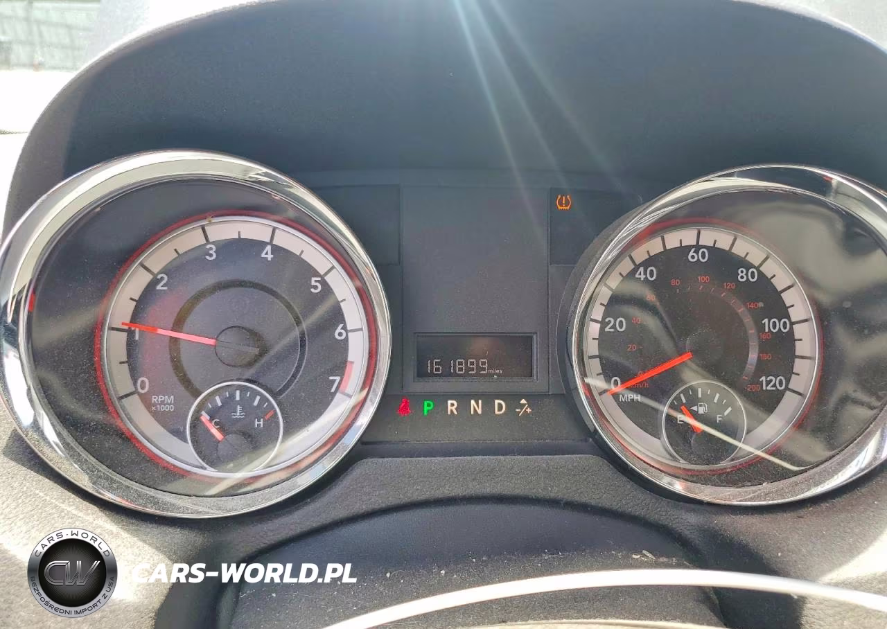 2018 Dodge Grand Caravan Sxt VIN:2C4RDGCG9JR244962 - 9