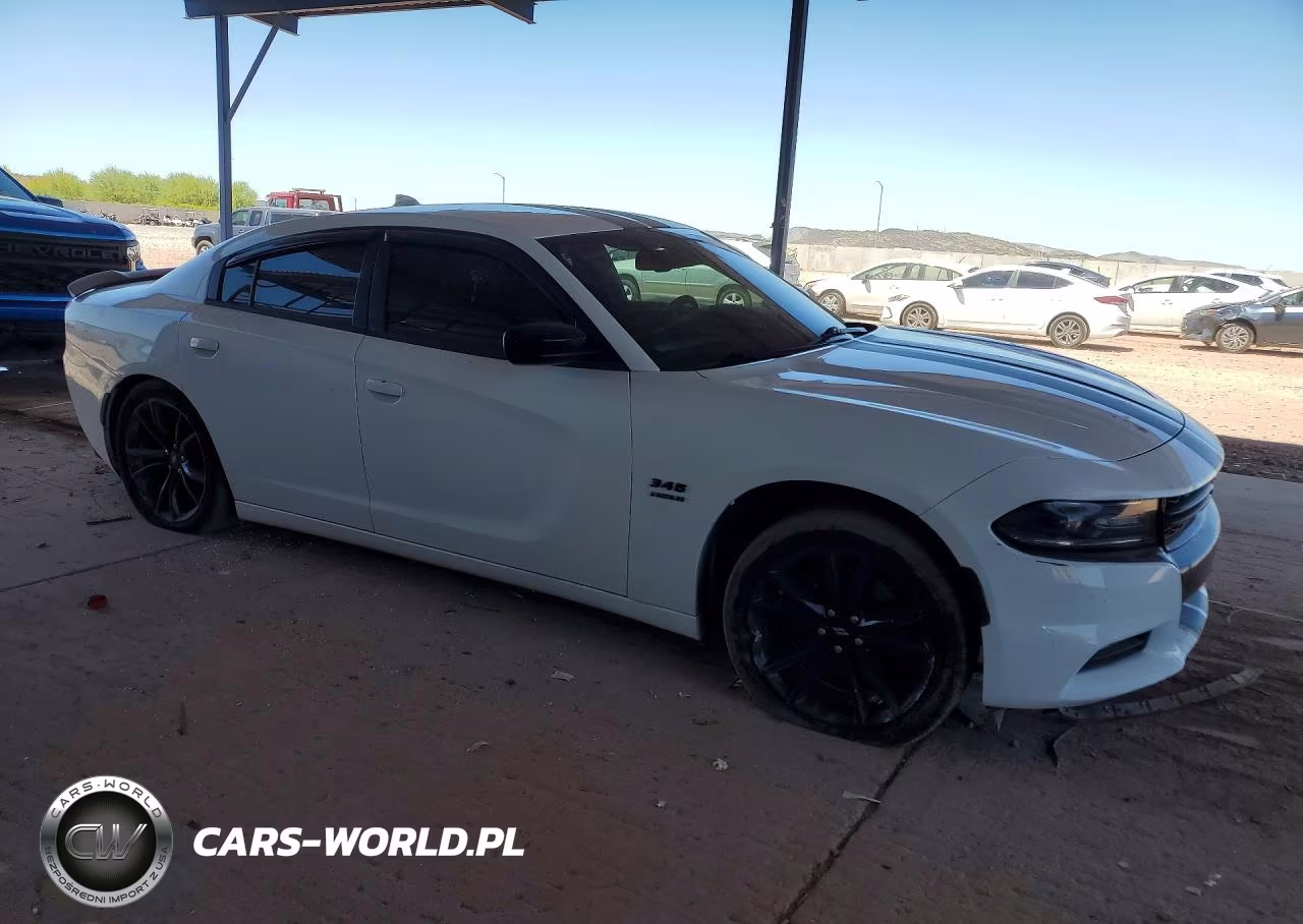 2017 Dodge Charger R VIN:2C3CDXCT2HH511141 - 4