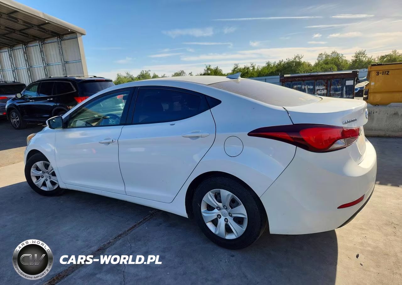 2016 Hyundai Elantra Se VIN:5NPDH4AE9GH695572 - 2