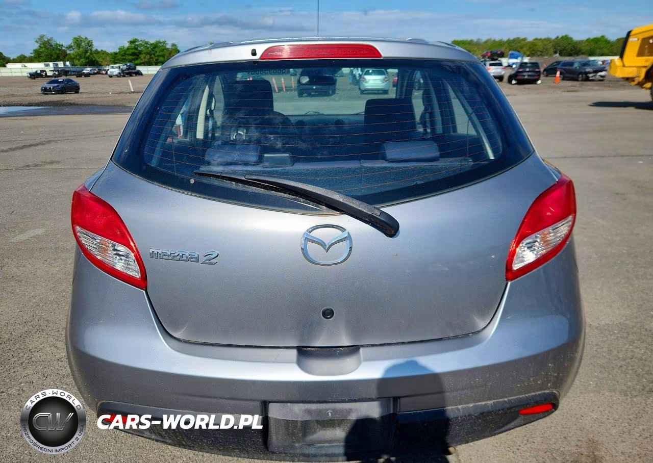 2014 Mazda Mazda2 Sport VIN:JM1DE1KZXE0185119 - 6