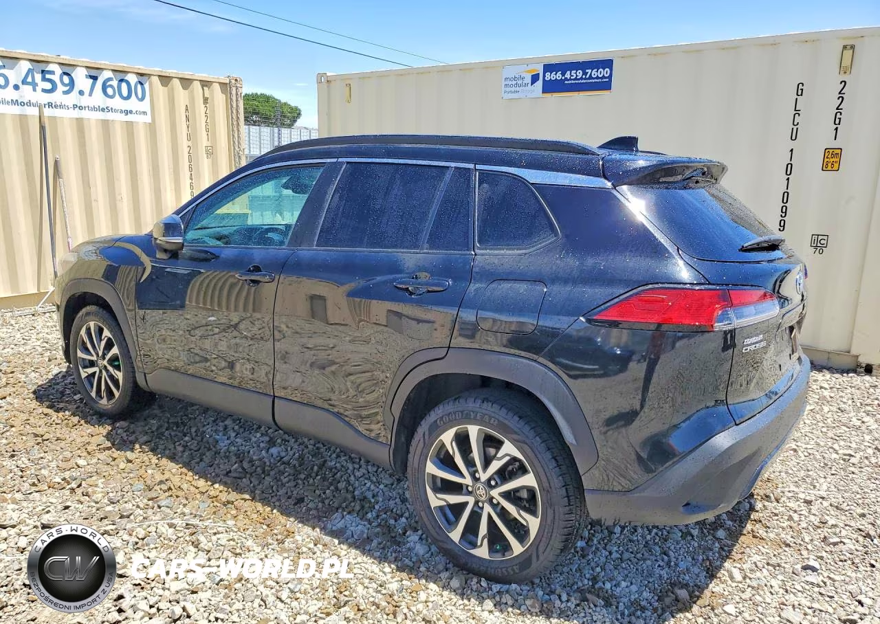 2022 Toyota Corolla Cross Xle VIN:7MUDAABG2NV007802 - 2