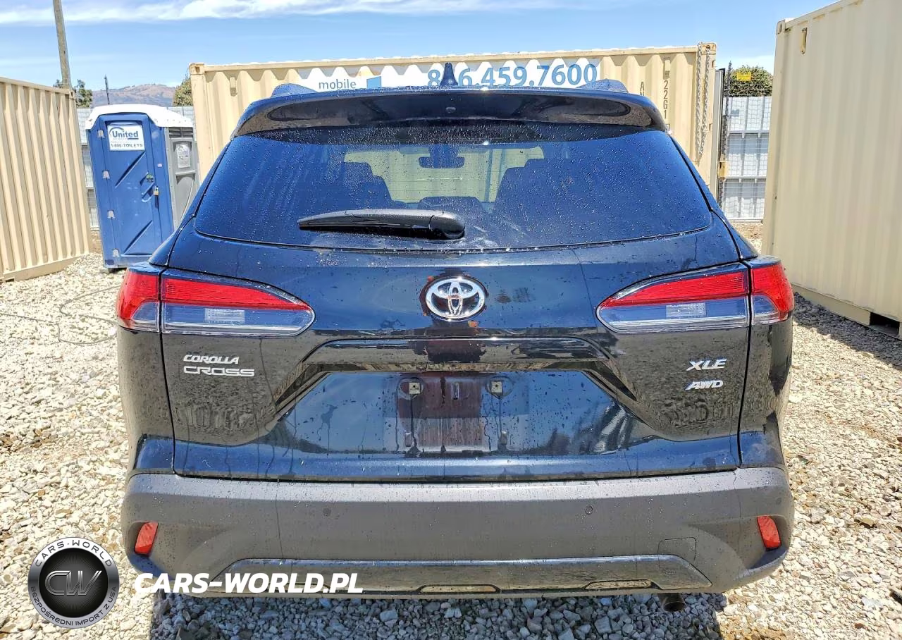 2022 Toyota Corolla Cross Xle VIN:7MUDAABG2NV007802 - 6