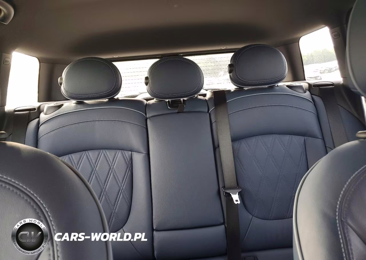 2020 Mini Cooper John Cooper Works Clubman VIN:WMWJZ9C06L2N06108 - 10