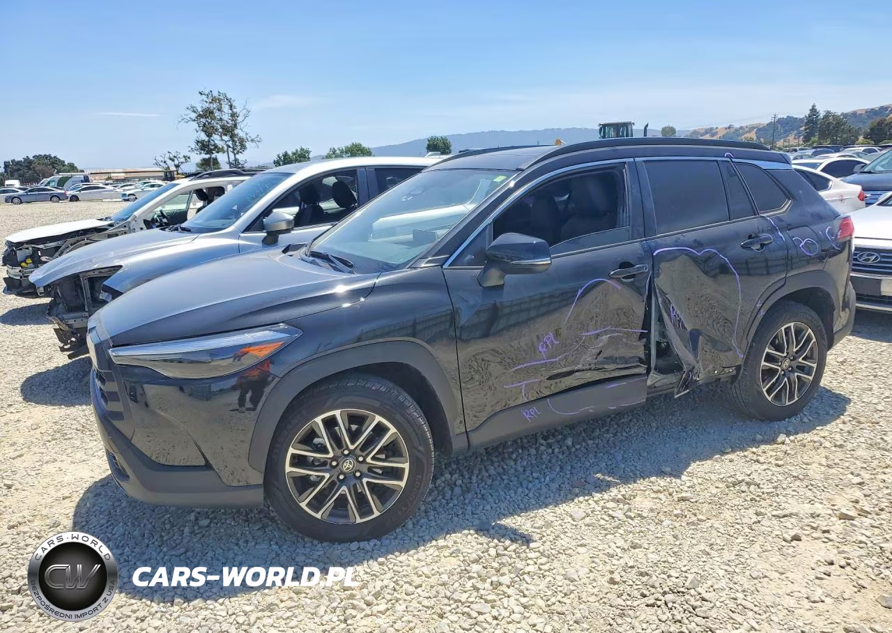2026 Toyota Corolla Cross Xle – zdjęcie 1 z 13